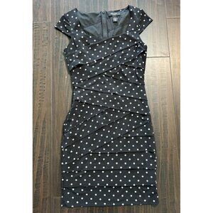 White House Black Market Dress 4P 4 Petites Polka Dot Slimming Tiered Sheath